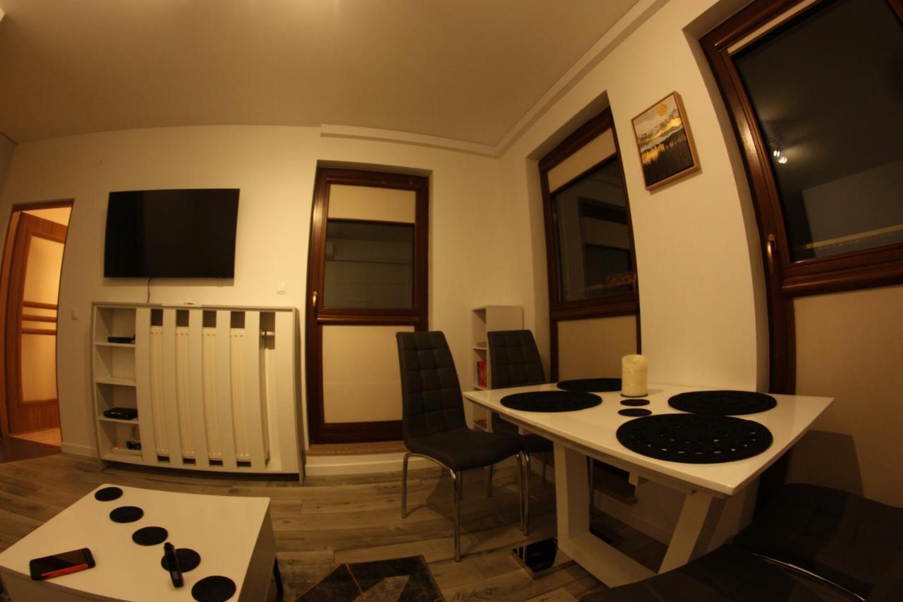 Urban City Apartments ワルシャワ エクステリア 写真