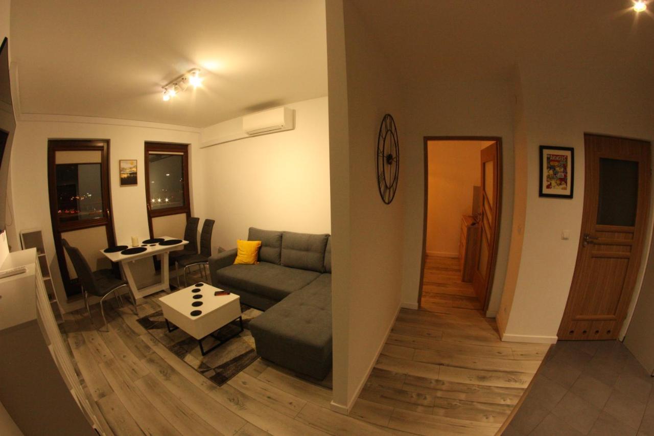 Urban City Apartments ワルシャワ エクステリア 写真