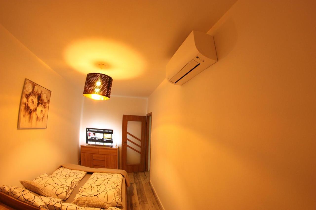 Urban City Apartments ワルシャワ エクステリア 写真