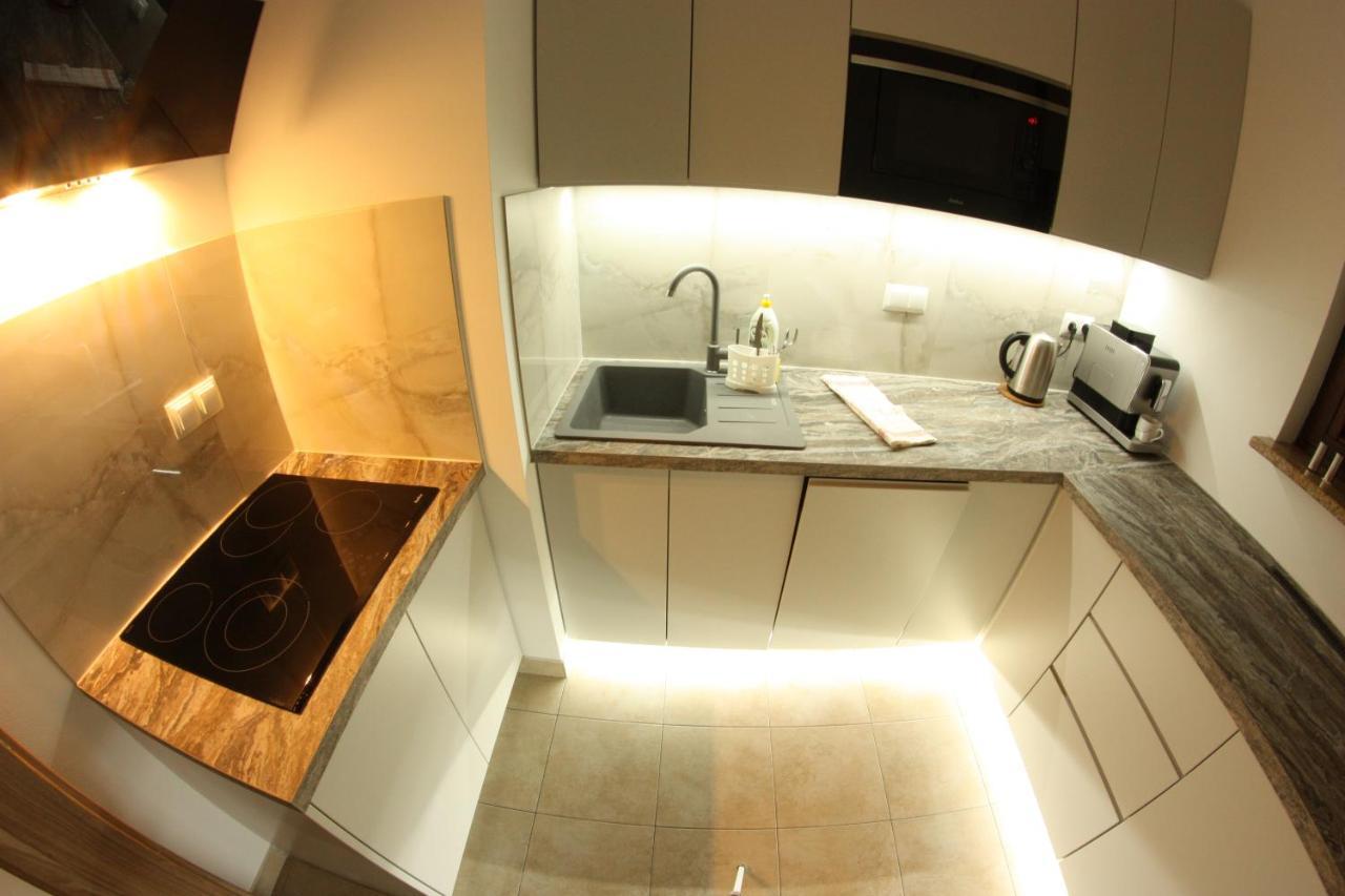 Urban City Apartments ワルシャワ エクステリア 写真