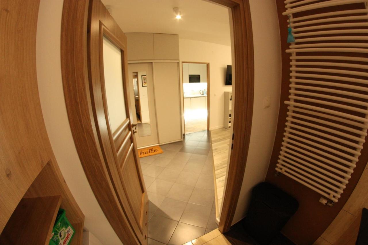 Urban City Apartments ワルシャワ エクステリア 写真