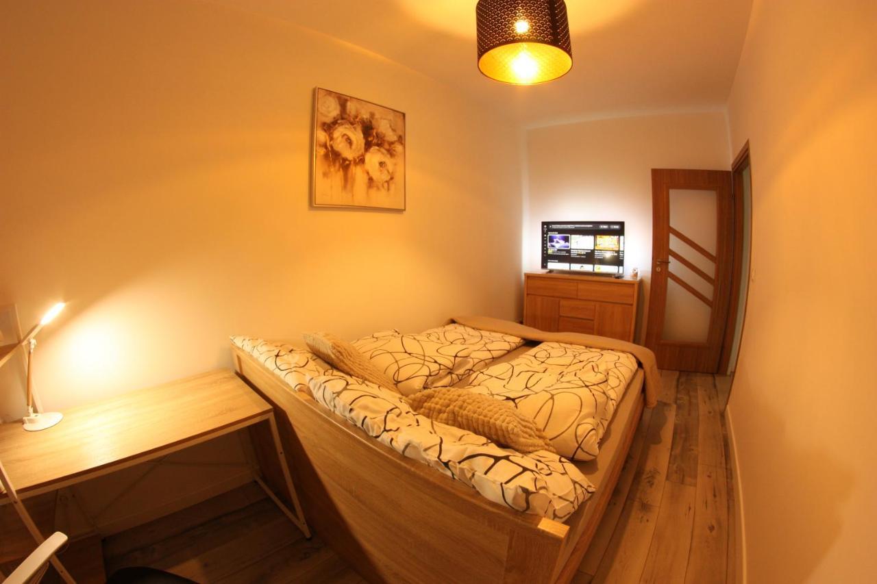 Urban City Apartments ワルシャワ エクステリア 写真