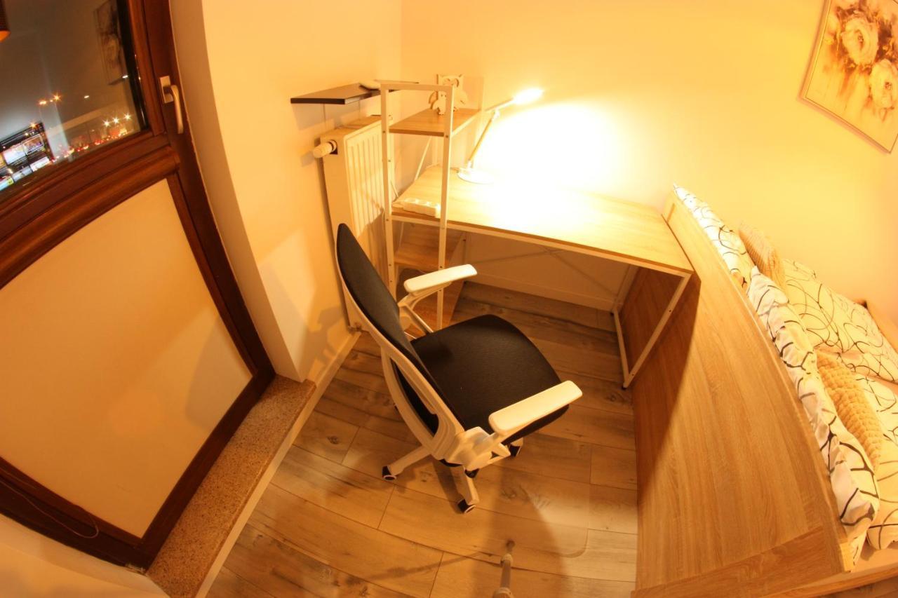 Urban City Apartments ワルシャワ エクステリア 写真
